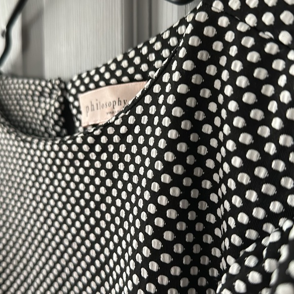 Philosophy Black and White Dot Puff Sleeve - Picture 2 of 7